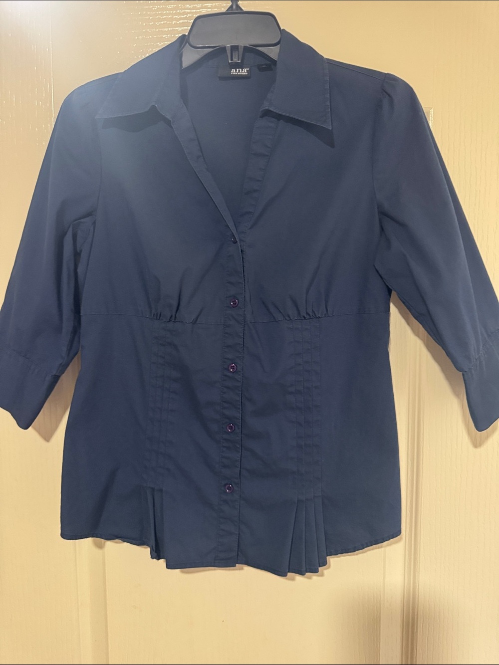 a.n.a Dark Navy Button-Front Women's Shirt with Pleated Hem